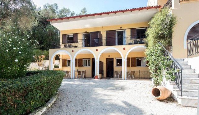 Kokoros Holiday Apartments