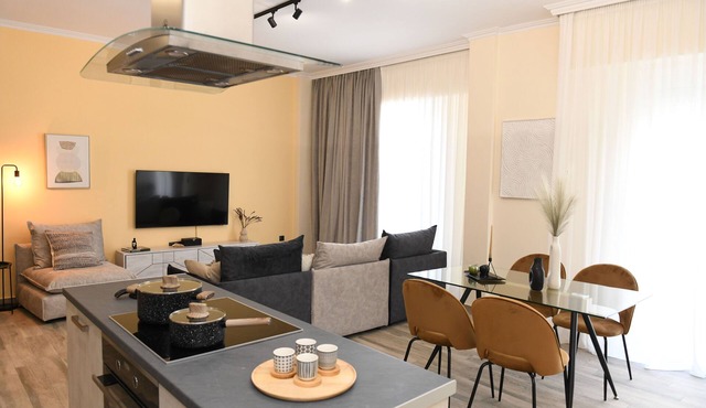 Konstantina Apartment in Μενεμένη