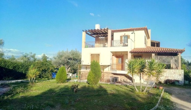 Kounis Villa in Chalcis