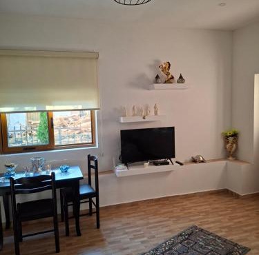 Laboti Quiet Room