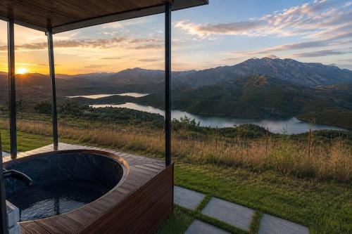 Lake Barn