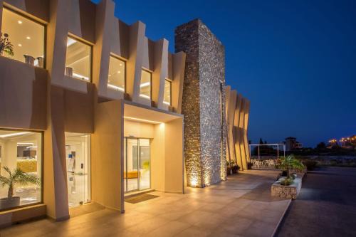 Lardos Bay Hotel in Rhodes