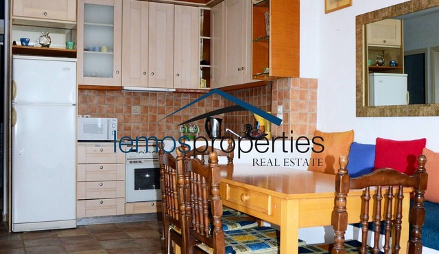 Large family home ideal for a group of friends or three families in Kea