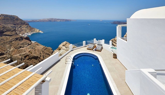Lavish Santorini Villa - Poseidons Hideaway Villa - Caldera and Sea Views - Fira in Santorini