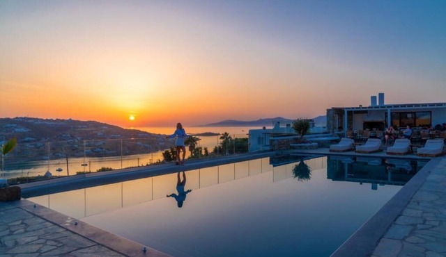 Le Ciel Suites & Villas