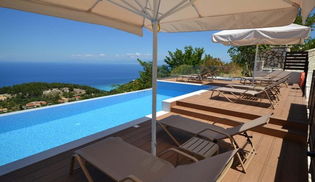 Lefkada Sunset Villa
