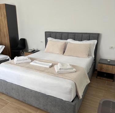 Lexhulo Room's