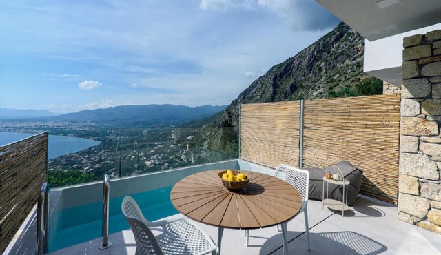 Lithos Retreat 2 in Kalamata