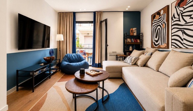 LIV - Upscale Athenian Apartment 4B
