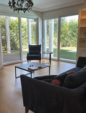 loren's villa