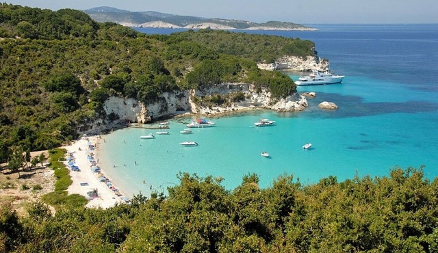 Lovely Villa with A/C, Private Pool, Stunning Views of the Ionian Sea only 900 Meters to the Beach!
