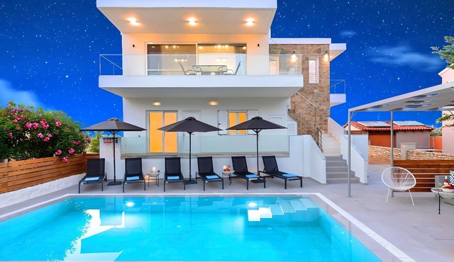 Luminosa Luxus-Villa by Interhome