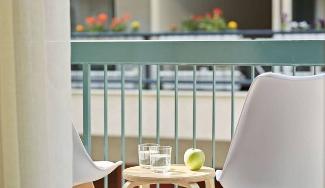 Luxurious Spacious Apt next to Hilton Hotel in Athina