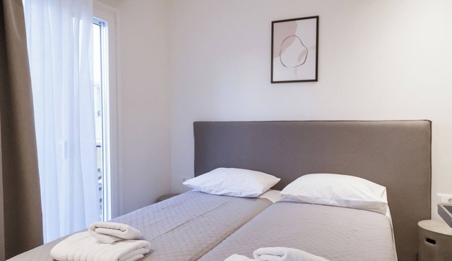 Luxury Apartments of Colossus - Eros