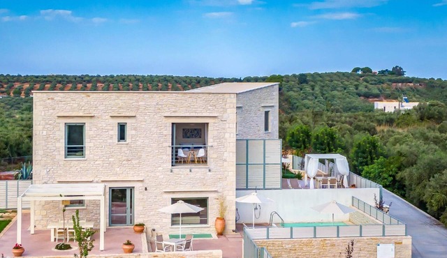Luxury Crete Villa | Villa Stella Maris | Beautiful Landscaped Views