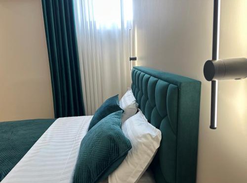 Luxury Hotel By Gjyshi in Qerek