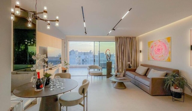 Luxury Penthouse 2 BDR in Thessaloniki