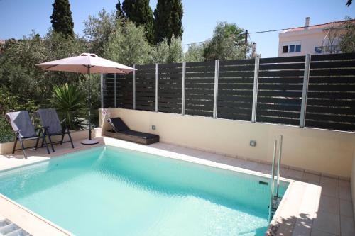 Luxury Villa with Pool in Athens Riviera in Athens