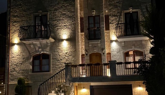 Mari's Guesthouse in Tepelenë