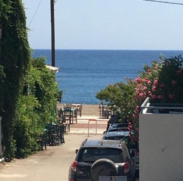 Marilia GestHouse - Ισόγειο in Agia Anna