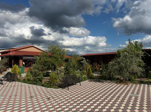 Mario Vila's in Berat