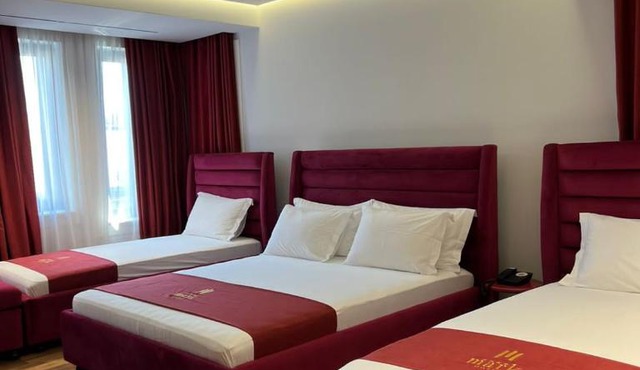Mark Hotel in Tirana