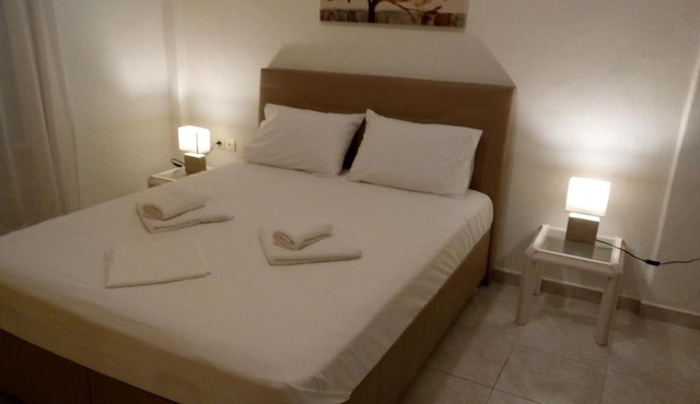 Maza House in Stavros