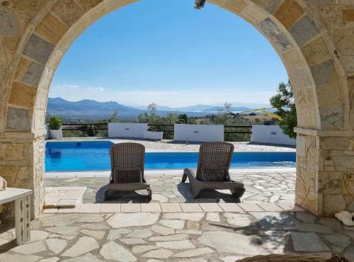 Mediterranean Villa Megara in Gorgopotamos