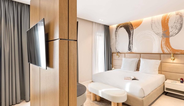 Mercure Tirana