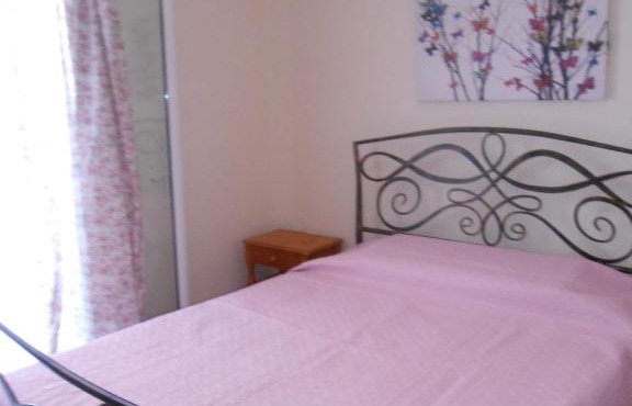 Milka's old Corfu town apartment