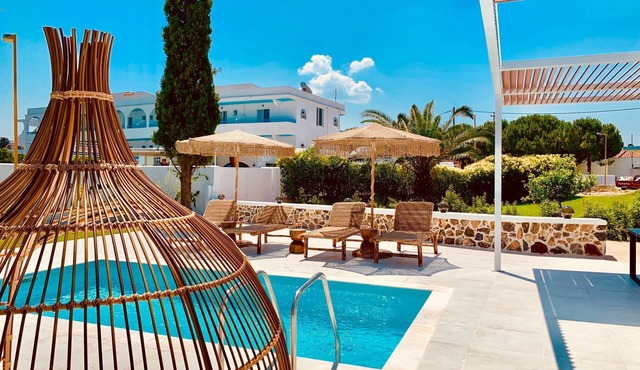 mit Privatpool für 6 Personen ca. 105 m² in Faliraki, Ägäis (Rhodos) by Interhome