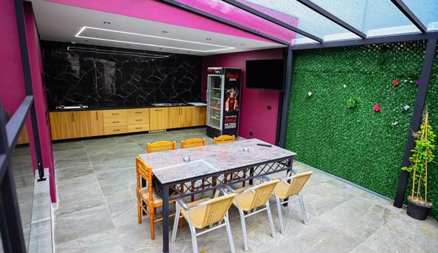 Mon Ami Boutique Hotel