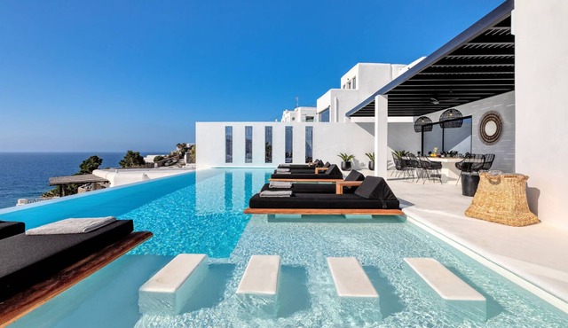 Mykonos Psarou Black Villa 2 in Mykonos