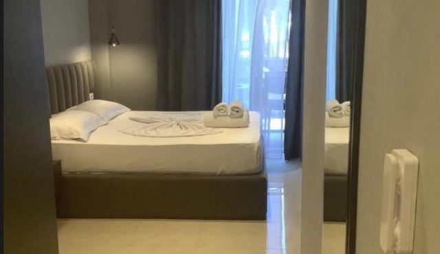 N10 Fishta Suite