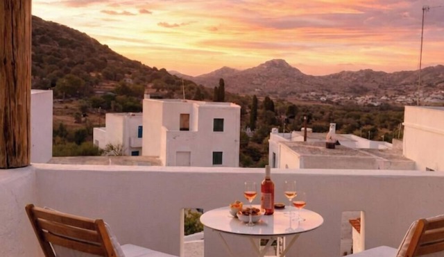 Naxos Damarionas Retreat | Newly Renovated Cycladic House with Views in Damarionas