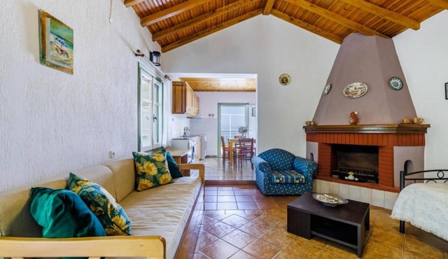 Nerissa Cottage - Skopelos Glossa in Glossa