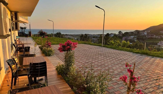 New apartments, 1-bedroom, suitable for up to 4 guests Luxury sea-view balcony
