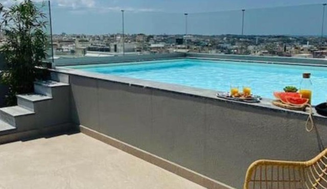 New Modern 2BD aprt with shared rooftop pool B2 in Athens