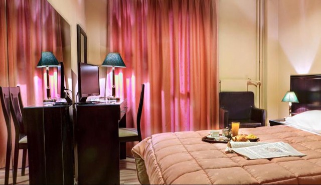 Nicola Hotel
