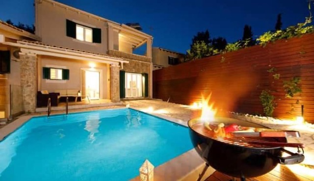 Ninos Corfu villas(villa George) in Pouládes
