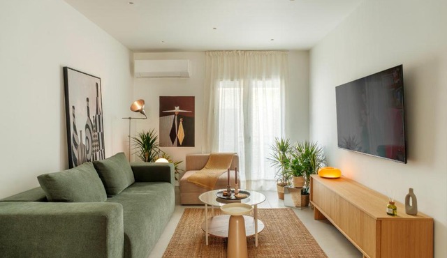 O-85 Modern Boutique Apartment in Patras Centre in Patra