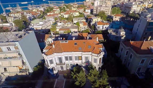 Olympias Mansion Triple Room 102 Ira