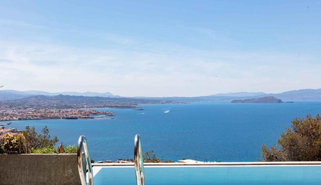 Omnia Villas - "Heated" Pools - Holiways Collection in Chania