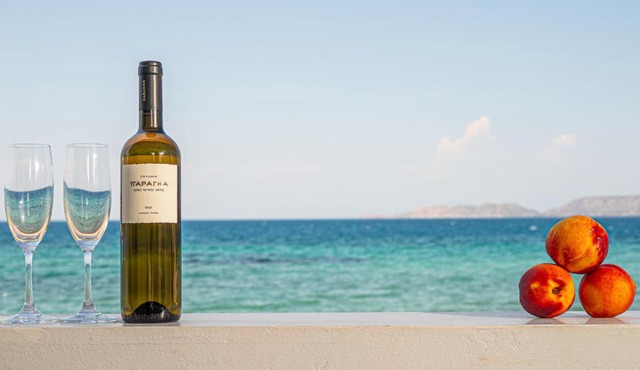 On The Waves Suites in Korinthos
