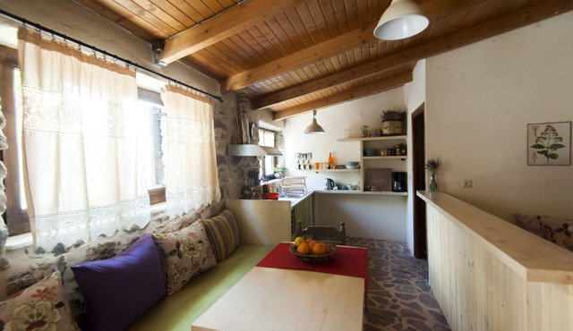 Orgon Farm Village Houses