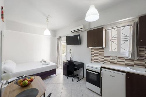 Pagrati Cozy Retreat in Athens