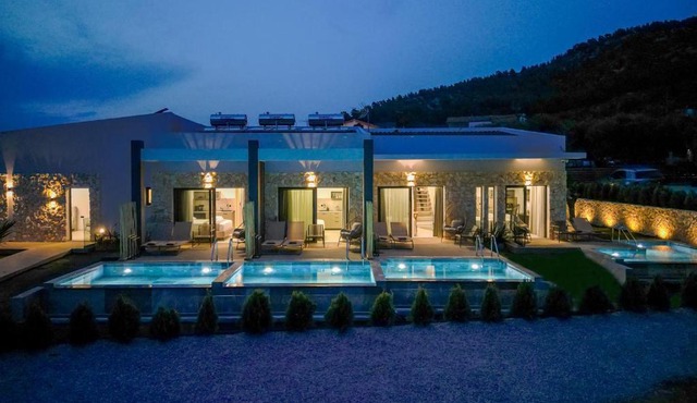 Palmera Pachis Private Pool