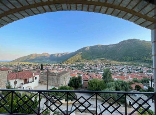 Panoramic stone villa in Leonidio