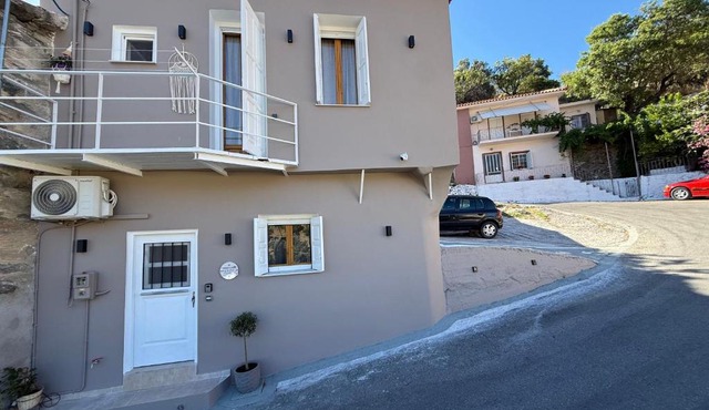 Panos house Plomari in Plomari