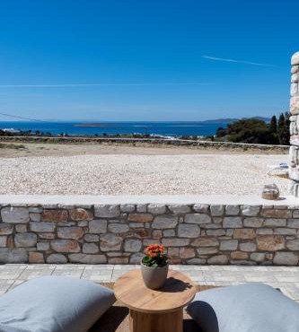 Panteronisia View Villa